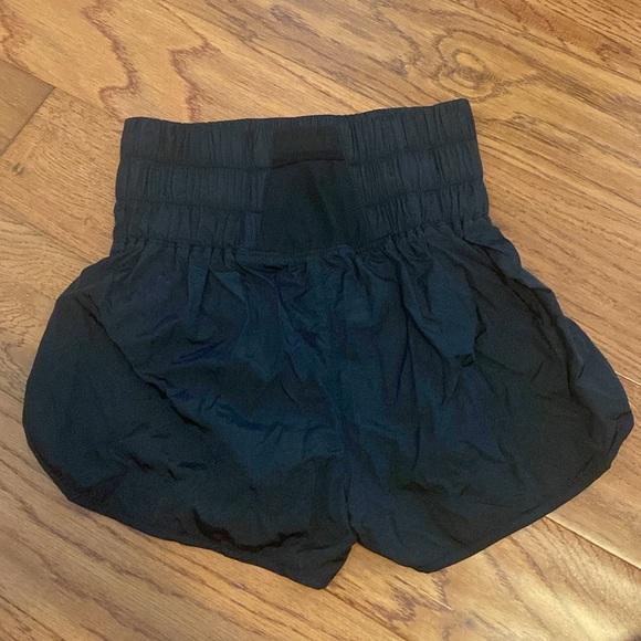 Free People Movement The Way Home shorts black exercise running - Picture 7 of 10